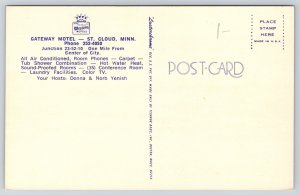 Roadside~Western Gateways Motel St Cloud Minnesota~Vintage Postcard