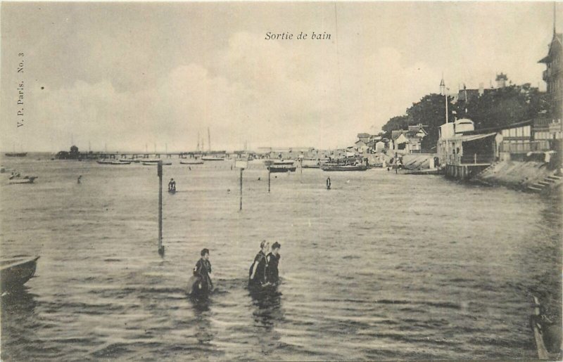 Postcard France sortie de bain