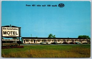 Postcard Kingston Ontario c1960s The Lamplighter Motel Roadside Old Cars