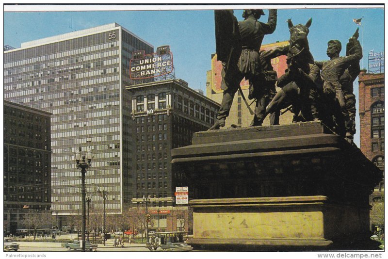 Union Commerce Bank, Soldiers & Sailors Monument, Public Square, Cleveland, Ohio