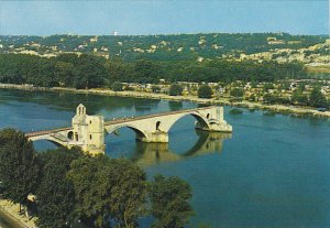 France Avignon Le Pont Saint Benezet et le Rhone