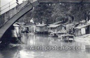 Real Photo Un Arroyo, Mot con Rach Cholon Vietnam, Viet Nam Unused 