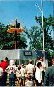 NIAGARA FALLS, Canada  MARINE WONDERLAND & Animal  PARK  c1960s Postcard