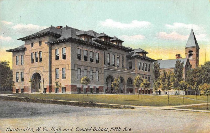 Huntington West Virginia High School and Graded School Vintage Postcard AA50304