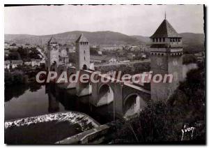 Postcard Modern Cahors The Valentre Bridge and Lot XIV