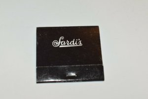 Sardi's Restaurant New York 30 Strike Matchbook