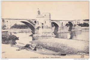 AVIGNON , France , 00-10s : Le Pont Saint-Benezet