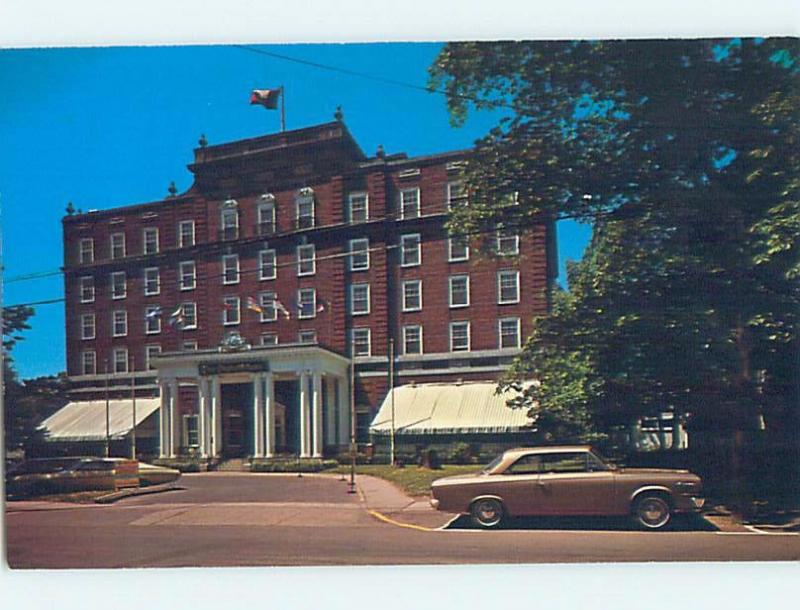 Unused Pre-1980 HOTEL SCENE Charlottetown Prince Edward Island PE B0790