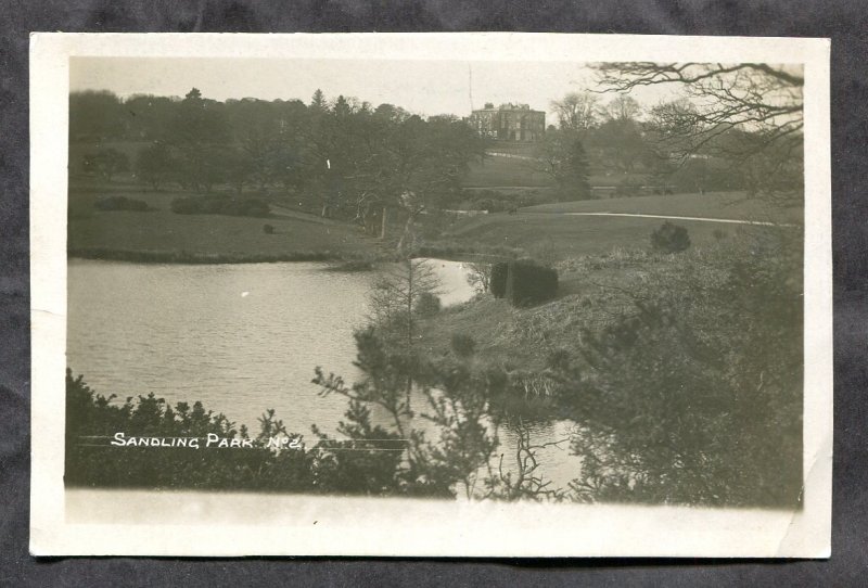 h2733 - UK England Sandling Park 1910s Real Photo Postcard