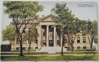 K1218     LAWRENCE,  KS.   POSTCARD,  KANSAS   UNIVERSITY