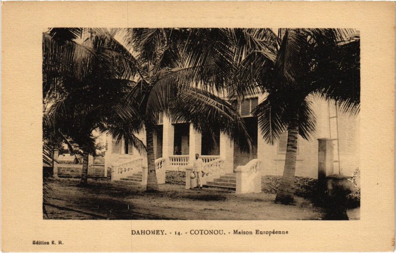 CPA AK DAHOMEY - Cotonou - Maison Européenne (86732)