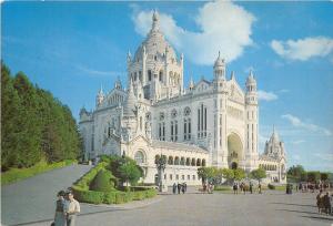 BR107 Lisieux La Basilique Sainte Therese  france