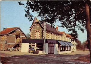 BR8007 L'Amelie Hotel des Pins a 100 metre de plage  france