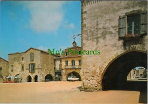 France Postcard - La Bastide Fut Fondee, Monpazier, Dordogne    RR13427