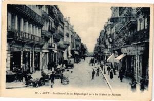 CPA AGEN - Boulevard de la Republique VERS la Statue de Jasmin (251175)