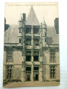 Vintage Postcard France Chateau de Chateaudun Escalier d'honneur