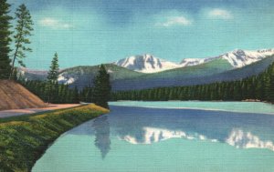 Vintage Postcard 1930's Beautiful Sylvan Lake Pass Yellowstone Park County WY