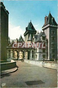 Postcard Modern Pau Le Chateau