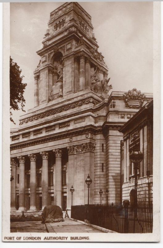 London; Port Of London Authority Building RP PPC, Unposted c 1930's