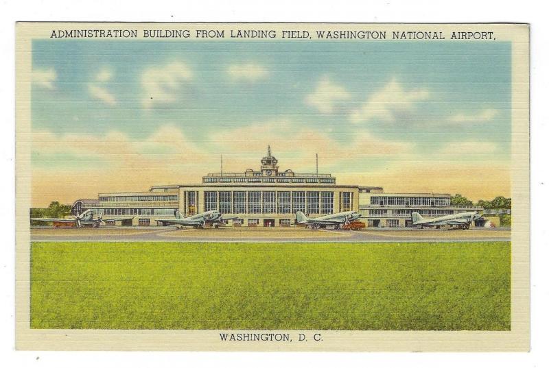1940s(?) USA Postcard - Washington National Airport Admin Building (PP15)