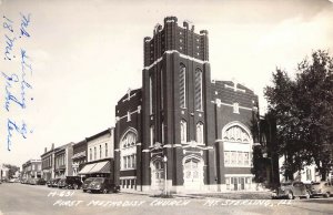 c.'50 RPPC Real Photo, Methodist, M.E. Church, Mt Sterling, IL, ILL,Old Postcard