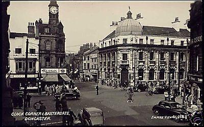 yorkshire, DONCASTER, Clock Corner, Baxtergate 50s RPPC