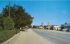 Sonora Texas 1950s Postcard View Of US Highway 290 Cafe Motel