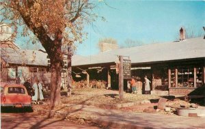 Indiana Nashville 1950s Brown County Folk Shop Van Buren Dexter Postcard 22-2284