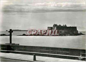 Modern Postcard Saint Malo I and V Cross the dam and Fort National