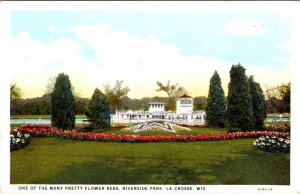 La Crosse WI Wisconsin RIVERSIDE PARK Flower Beds/Lake/Pavilion ca1920s Postcard