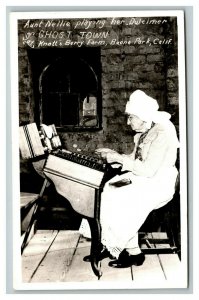 Vintage 1950's RPPC Postcard Aunt Nellie Knott's Berry Farm Buena Park CA