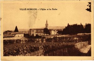 CPA Villie-Morgon - L'Eglise et les Ecoles (1036587)
