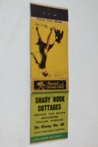 Shady Nook Cottages Girl Dog 20 Strike Matchbook Cover