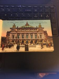 Vintage Postcard Book: 24 Detachable Paris France Postcards , A Leconte 