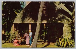 Palace Yard In Kona Hawaii~Ancient Grass Huts~Cocopalms~Reg 1951~Date 1975~PC
