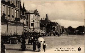 CPA MALO-les-BAINS - La Place du Kursaal (512916)