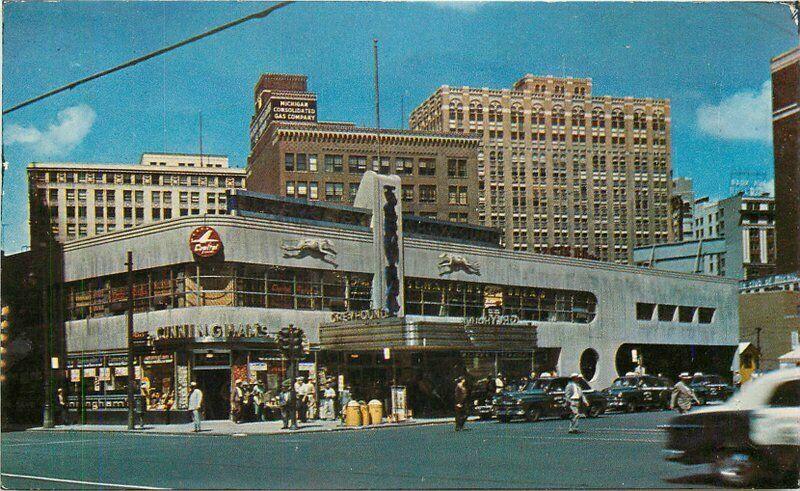 Airlines Terminal Greyhound Bus 1954 Postcard Detroit Michigan autos 4618