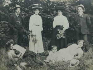 Victorian Family enjoying a day out in the Countryside Antique Postcard c1900