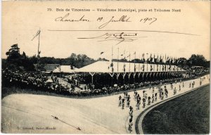 CPA AK Vincennes Velodrome Municipal,piste et Tribunes Nord FRANCE (1283302)