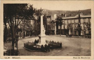 CPA MILLAU - Place du mandaroux (148056)