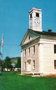 Vintage Postcard Mariposa County Oldest Court House Lumber Cut California CA