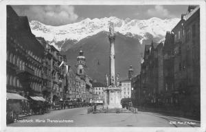 B107748 Austria Innsbruck Maria Theresiastrasse Statue Hotel real photo uk