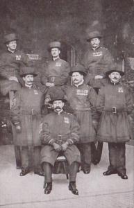 England London Tower Of London Group Of Yeoman Warders Undress Uniform