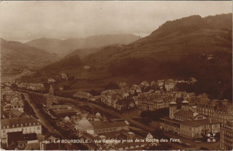 CPA La Bourboule vue generale (1234766)