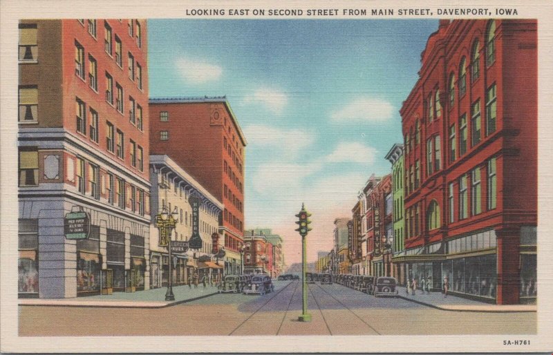 Postcard Looking East on Second Street from Main Street Davenport Iowa IA