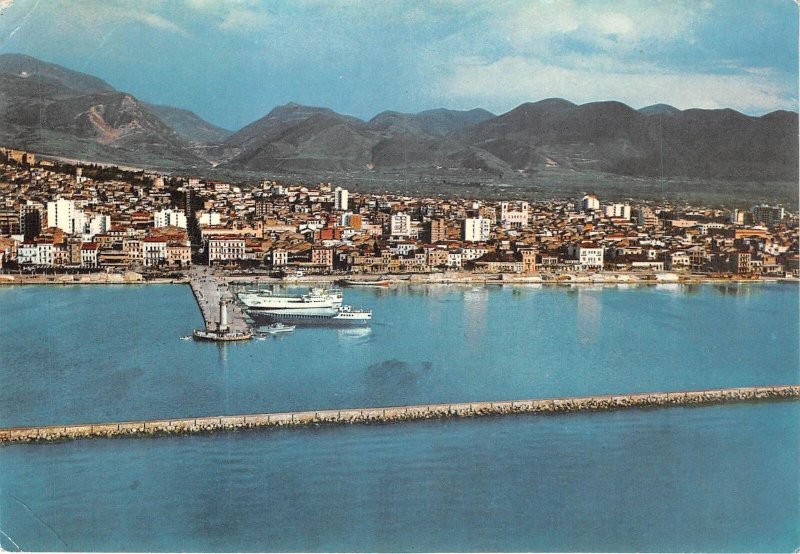 US31 postcard Greece Patras panoramic view of town