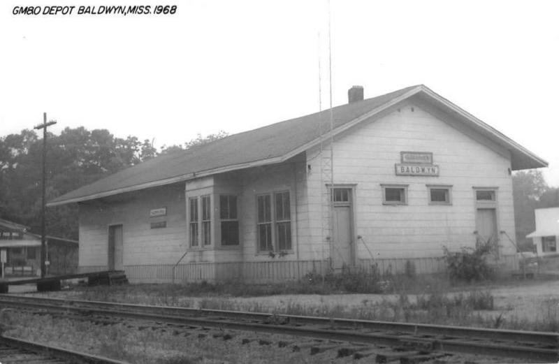 Baldwyn Mississippi GMO Railroad Depot Real Photo Antique Postcard K99283