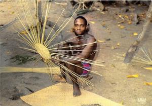 B91399 basket making types folklore gambia africa