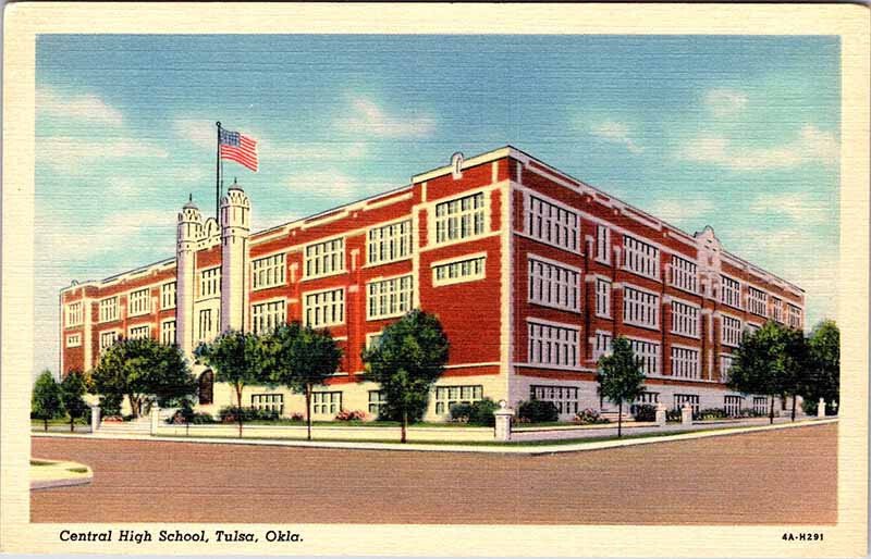 Postcard SCHOOL SCENE Tulsa Oklahoma OK AM0562