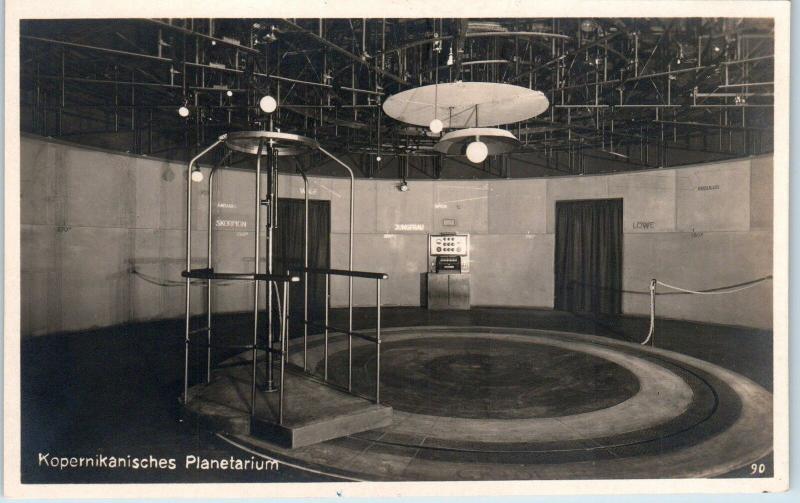 RPPC  MUNICH, GERMANY  Interior View KOPERNIKANISCHES PLANETARIUM  Postcard